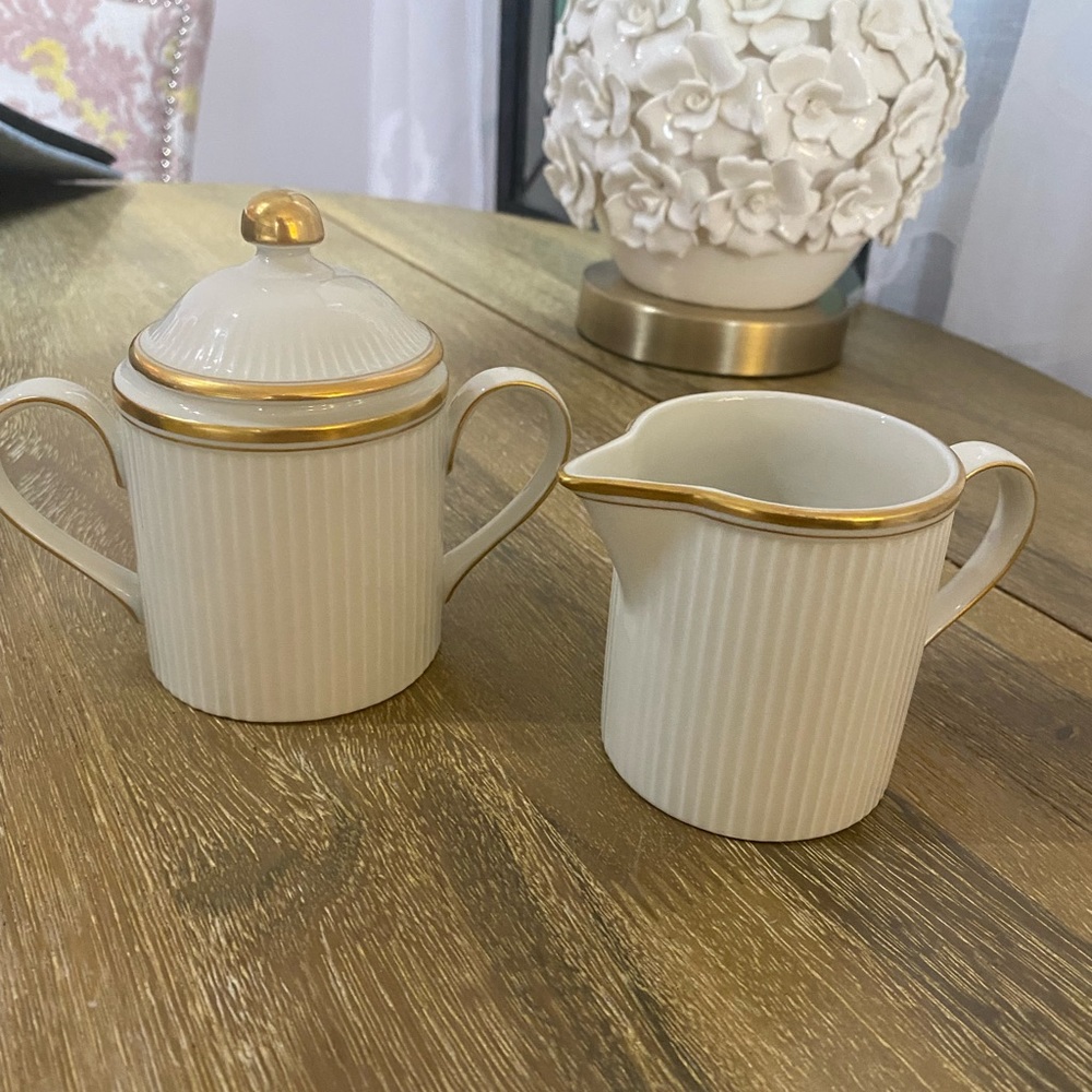 Fitz and Floyd Classique d’or sugar and creamer